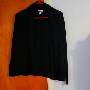 black, ribbed cardigan!